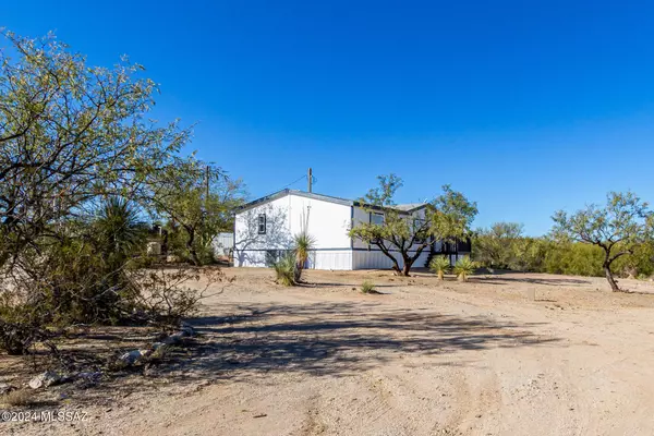 Sahuarita, AZ 85629,6405 W Bucking Horse Road