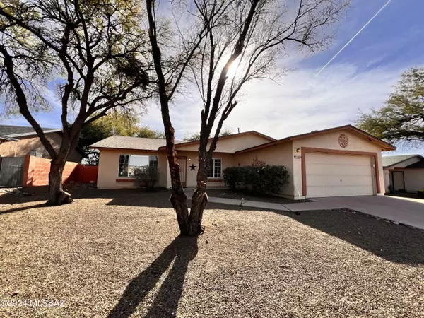 9640 E Baber Lane, Tucson, AZ 85747