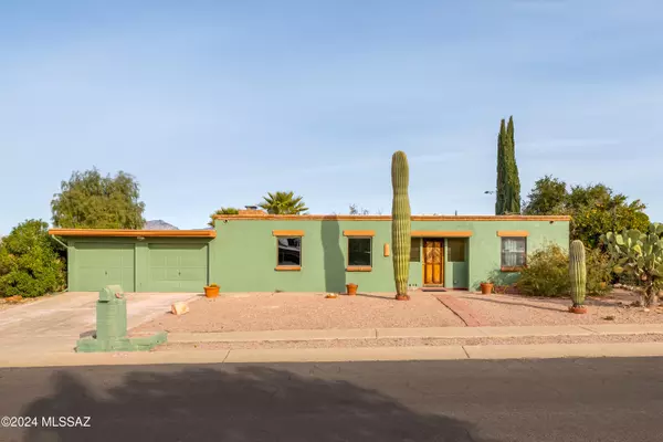 8521 E Mabel Place, Tucson, AZ 85715