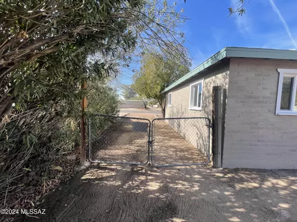 Tucson, AZ 85711,1311 S Rook Avenue