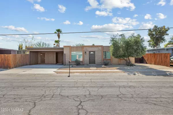 Tucson, AZ 85710,9346 E 5th Street