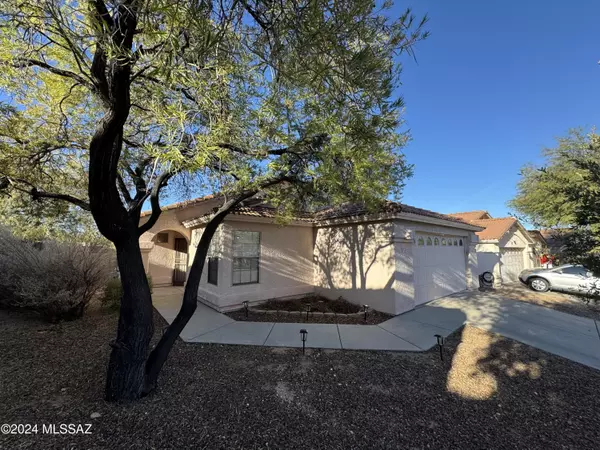 9896 E Shadow Glen Court, Tucson, AZ 85748