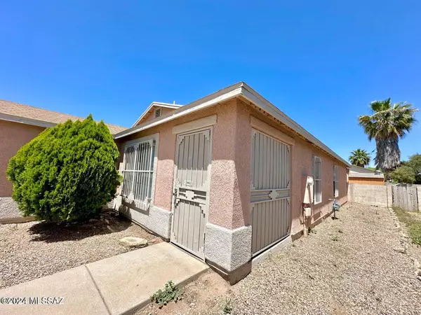 Tucson, AZ 85746,1722 W Rita Marie Drive