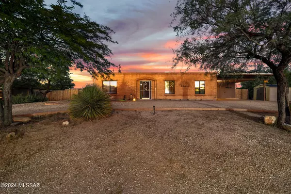 1515 S Cape Verde Place, Tucson, AZ 85748