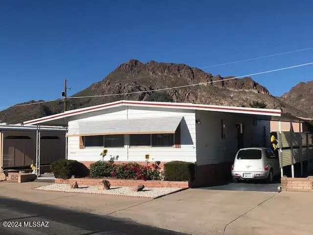 Tucson, AZ 85713,6158 W Lazy Heart Street