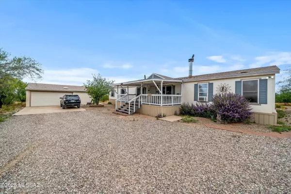 17040 S Mann Avenue, Sahuarita, AZ 85629