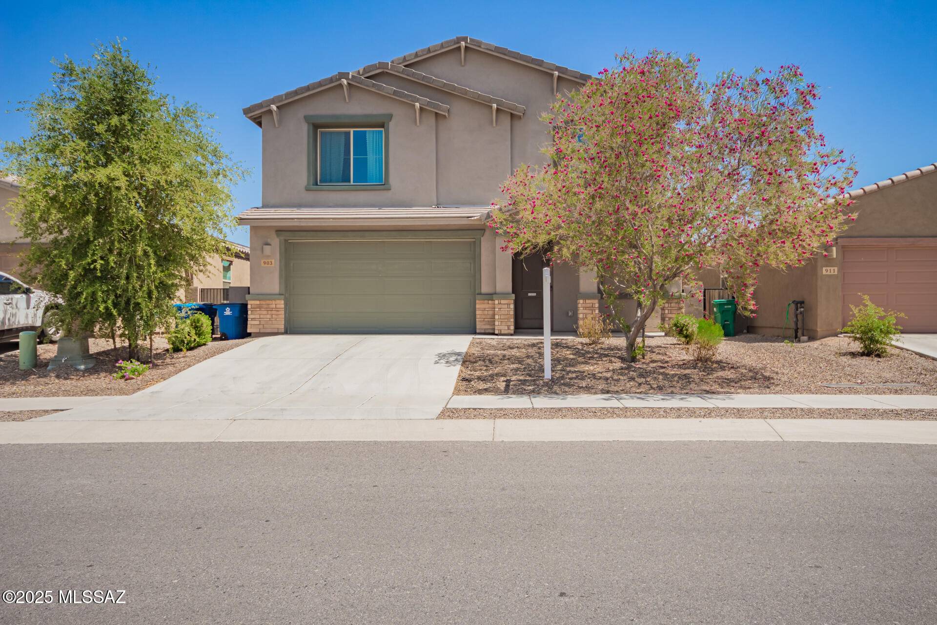 903 Calle Tolima, Sahuarita, AZ 85629