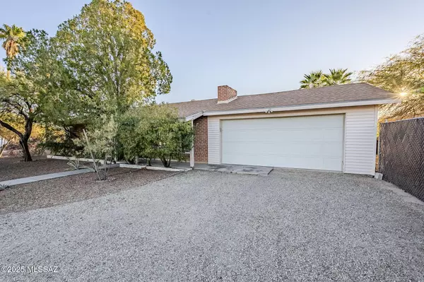 5426 E 18Th Street, Tucson, AZ 85711