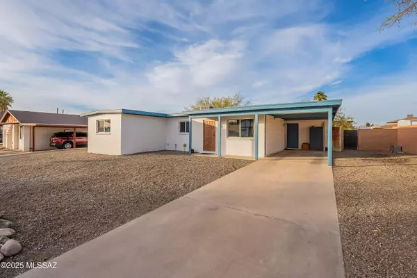 3810 W Red Wing Street, Tucson, AZ 85741