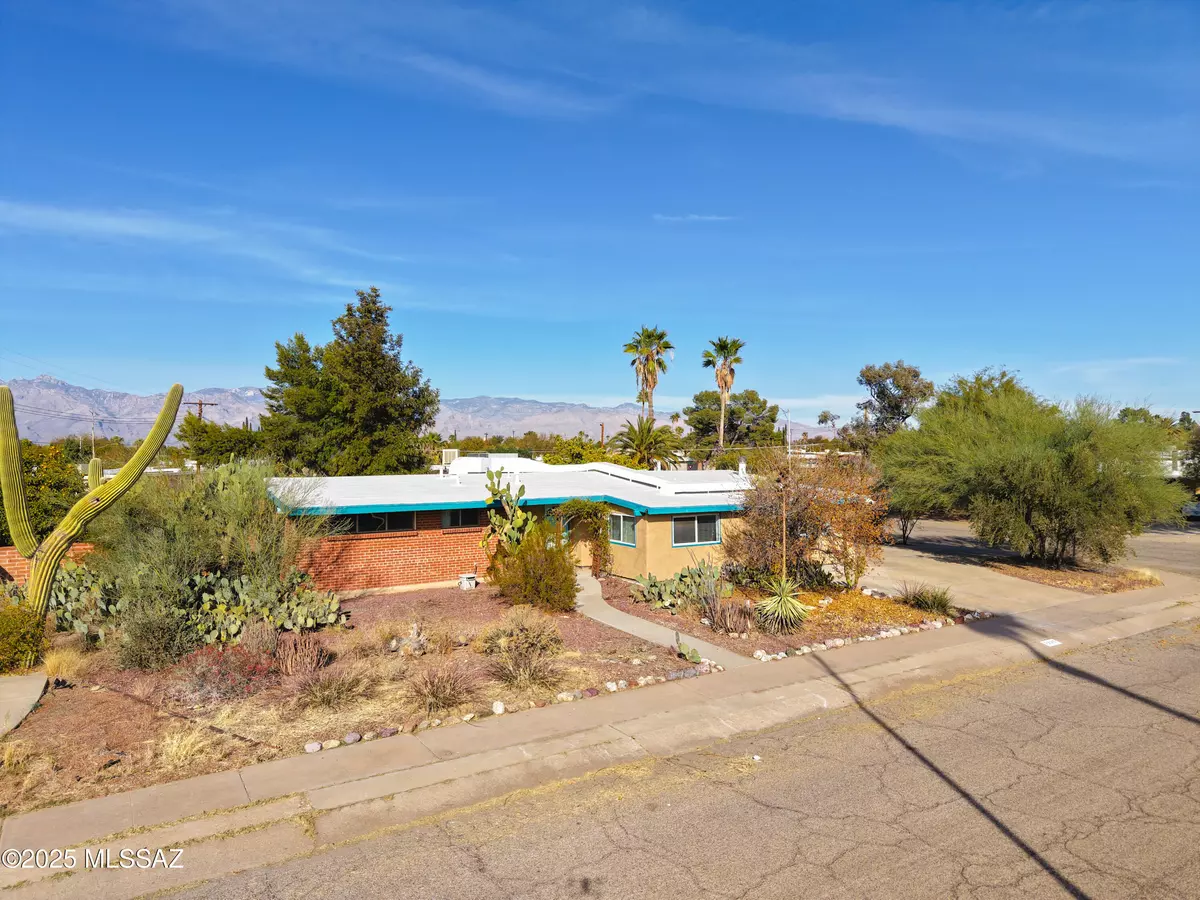 Tucson, AZ 85710,7235 E Princeton Drive