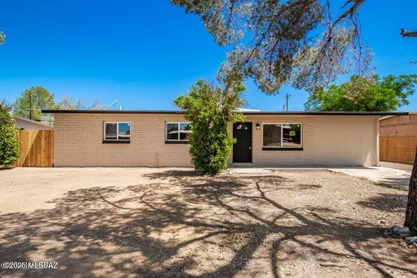 Tucson, AZ 85711,6271 E 20Th Street