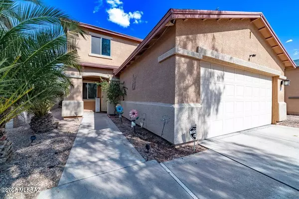 6151 S Earp Wash Lane, Tucson, AZ 85706