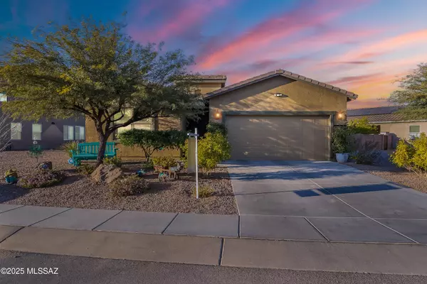 1123 E Lumberjack Trail, Sahuarita, AZ 85629