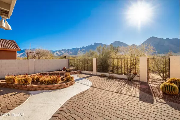 Oro Valley, AZ 85737,600 E River Walk Drive