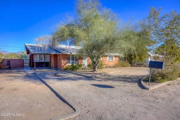 6409 E Calle Bellatrix, Tucson, AZ 85710