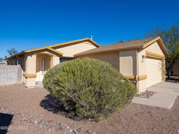 1672 W Wood Crest Court, Tucson, AZ 85746