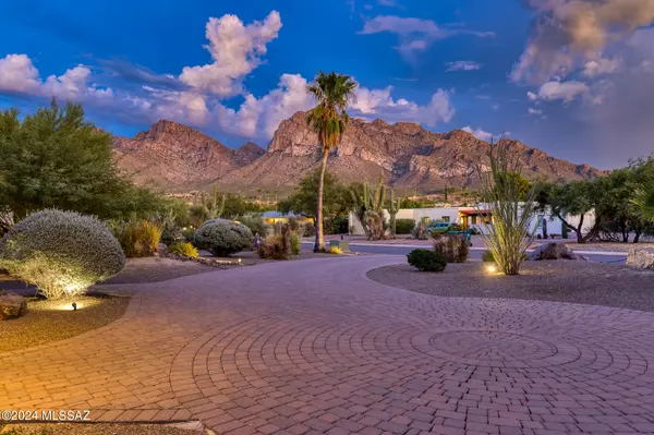 Oro Valley, AZ 85737,100 W Greenock Drive