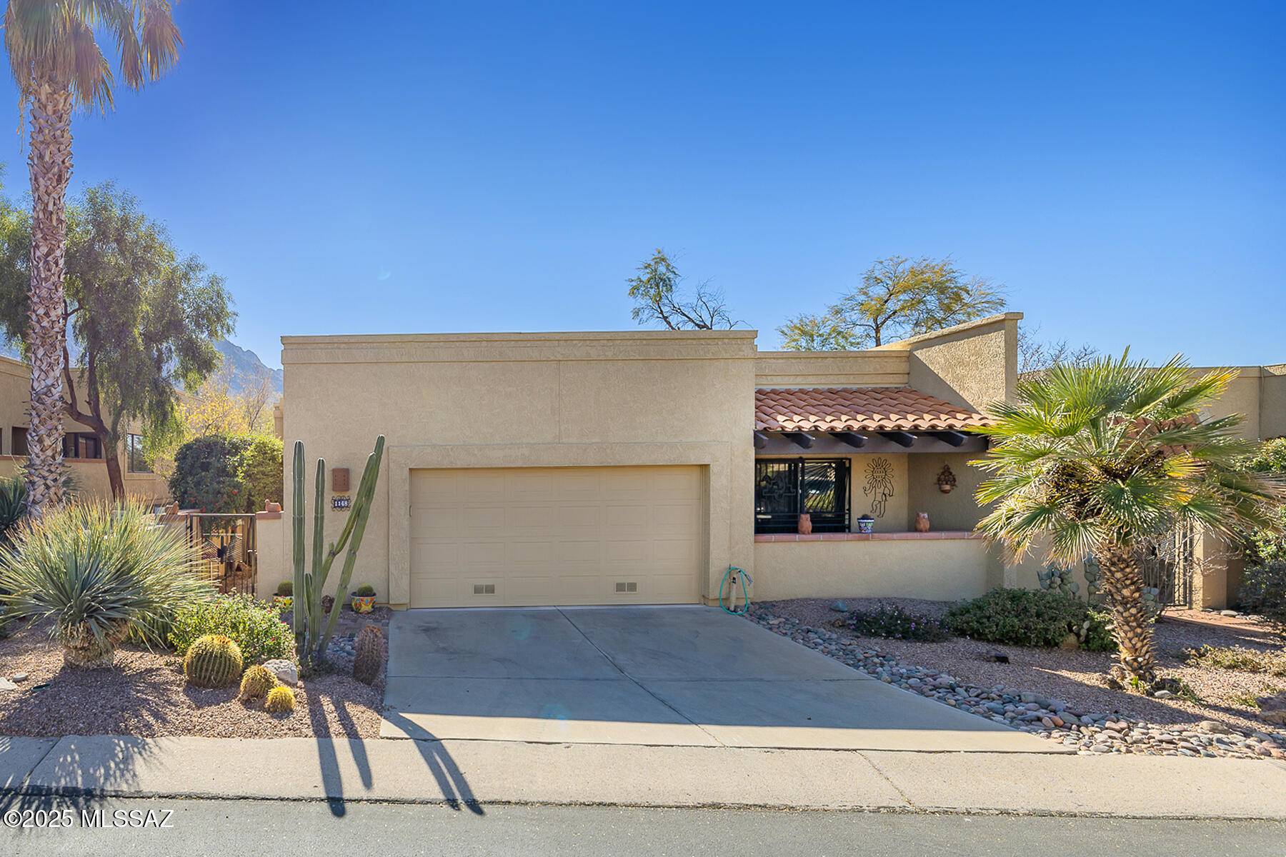 Oro Valley, AZ 85704,1148 E Camino Diestro