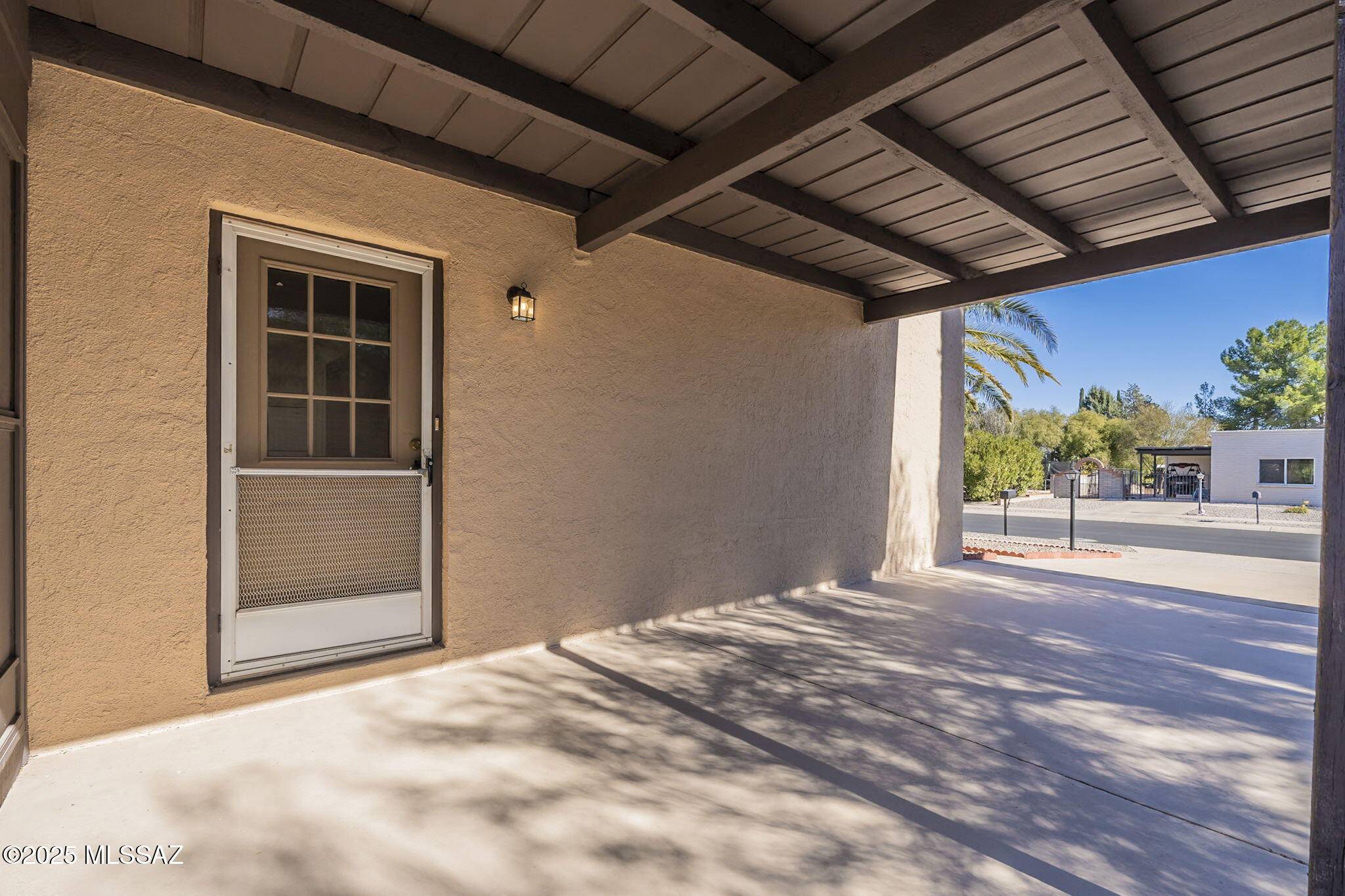 Green Valley, AZ 85614,1000 S La Higuera