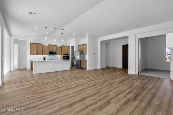 Tubac, AZ 85646,72 Sahuaro Court