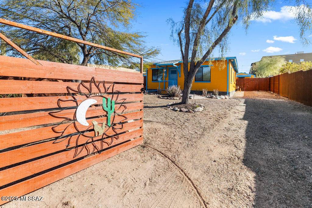 Tucson, AZ 85719,2832 N Park Avenue