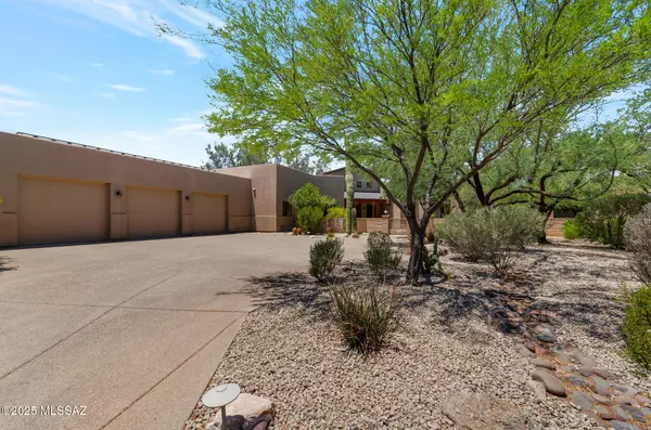 4911 E Parade Ground Loop, Tucson, AZ 85712