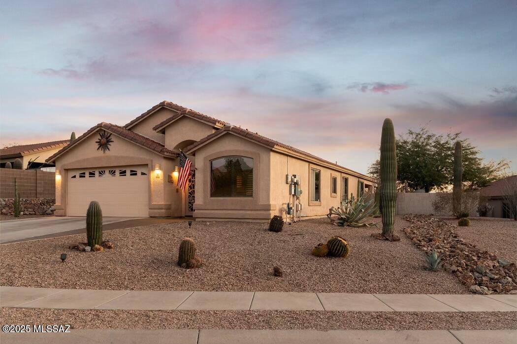 Marana, AZ 85658,5541 W Painted Cliff Drive