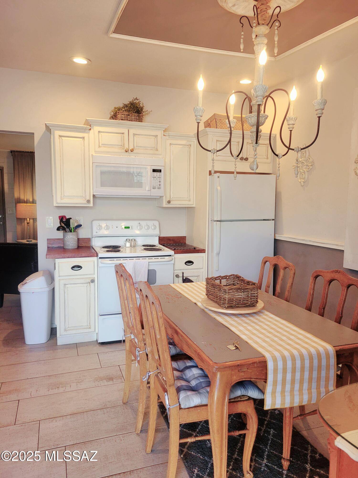 Tucson, AZ 85712,2116 N Catalina Avenue