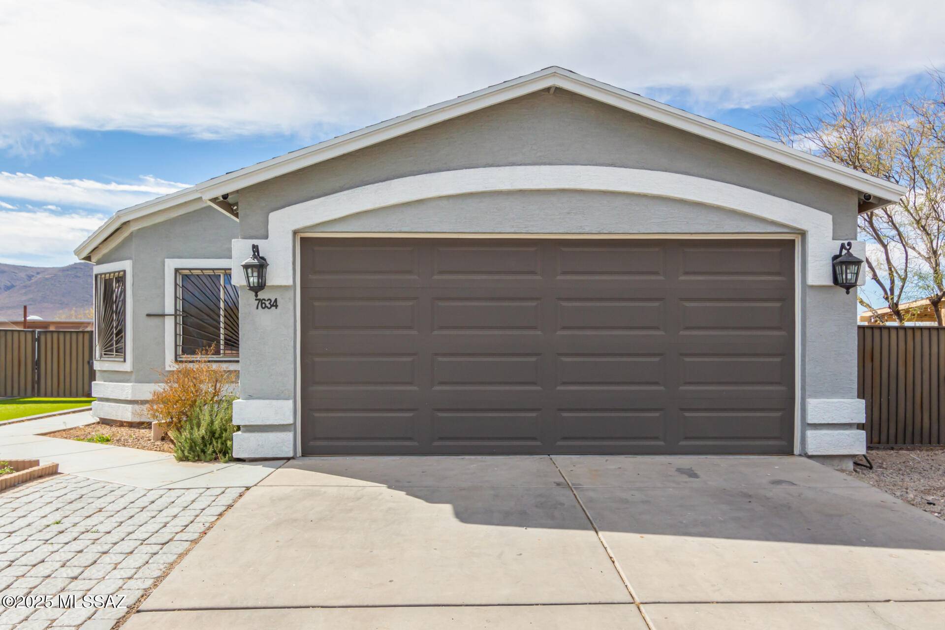 Tucson, AZ 85746,7634 S Bosworth Field Way