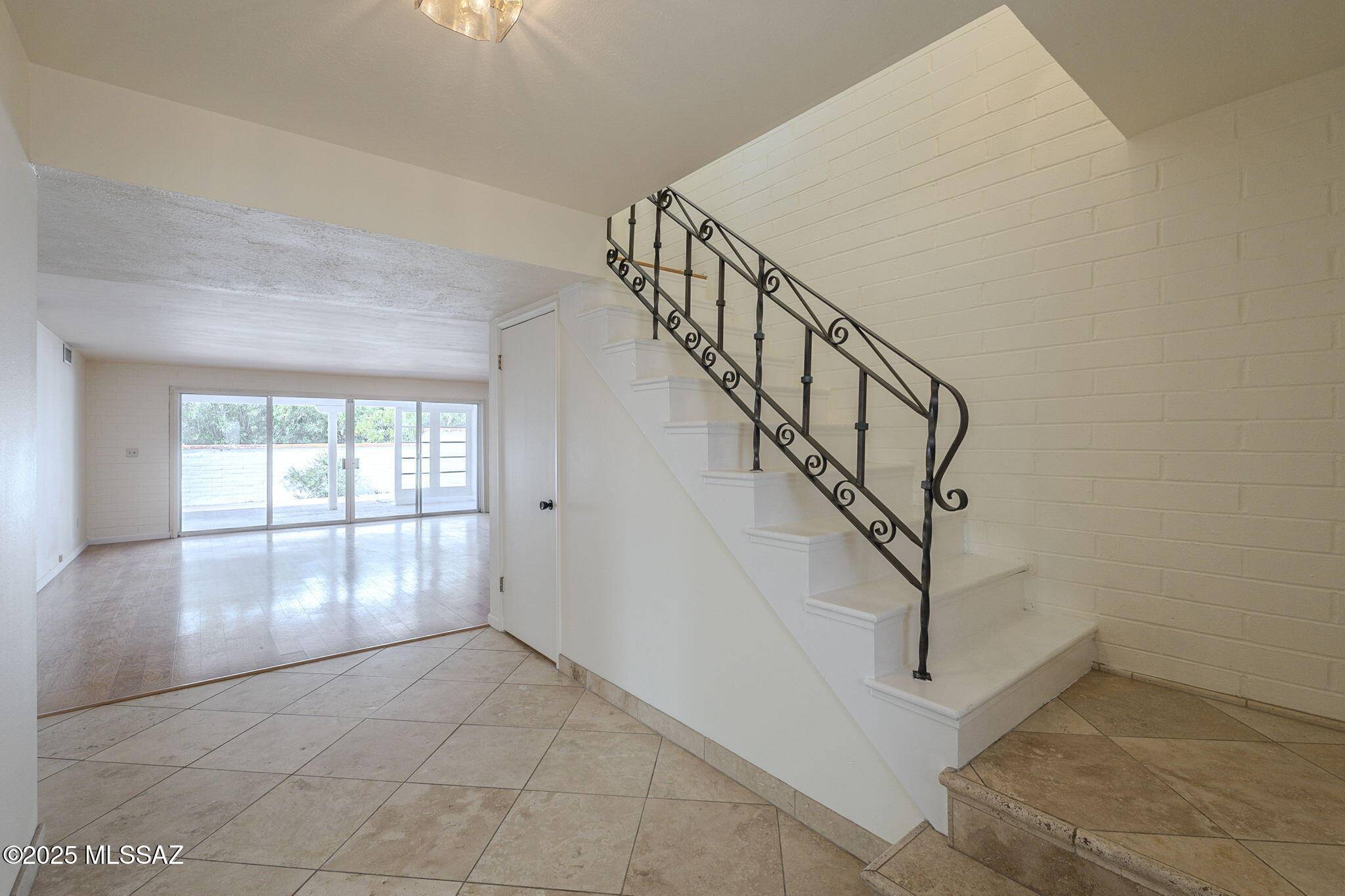 Green Valley, AZ 85614,568 W Paseo Solana
