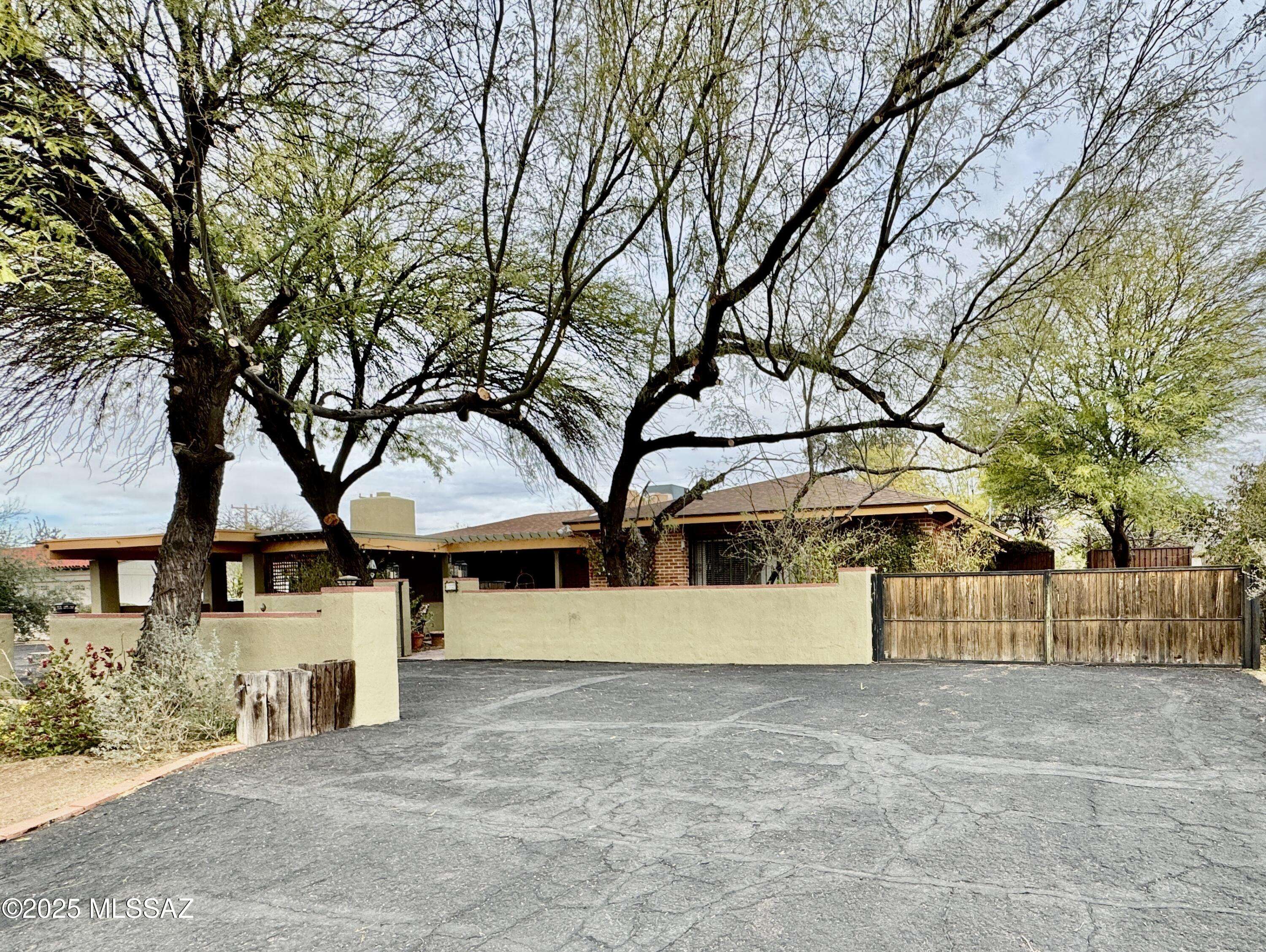 Tucson, AZ 85711,4131 E Kilmer Street