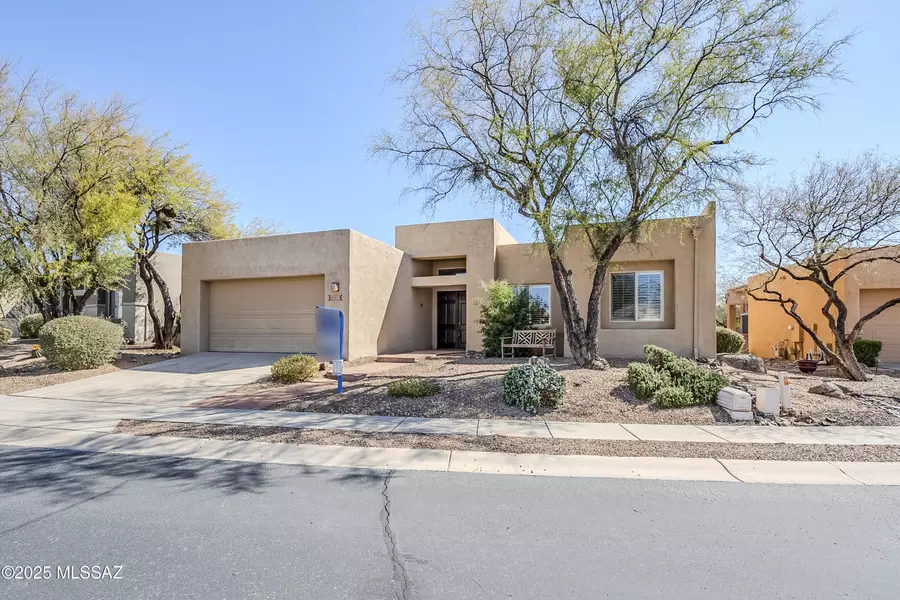 13854 N Slazenger Drive, Oro Valley, AZ 85755