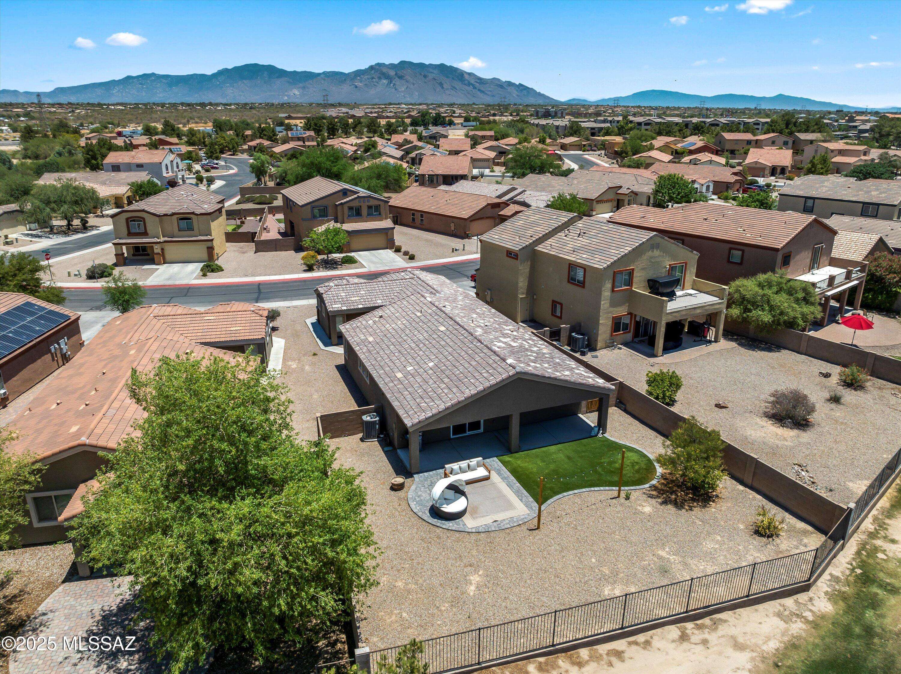 Tucson, AZ 85743,8633 N Continental Links Drive