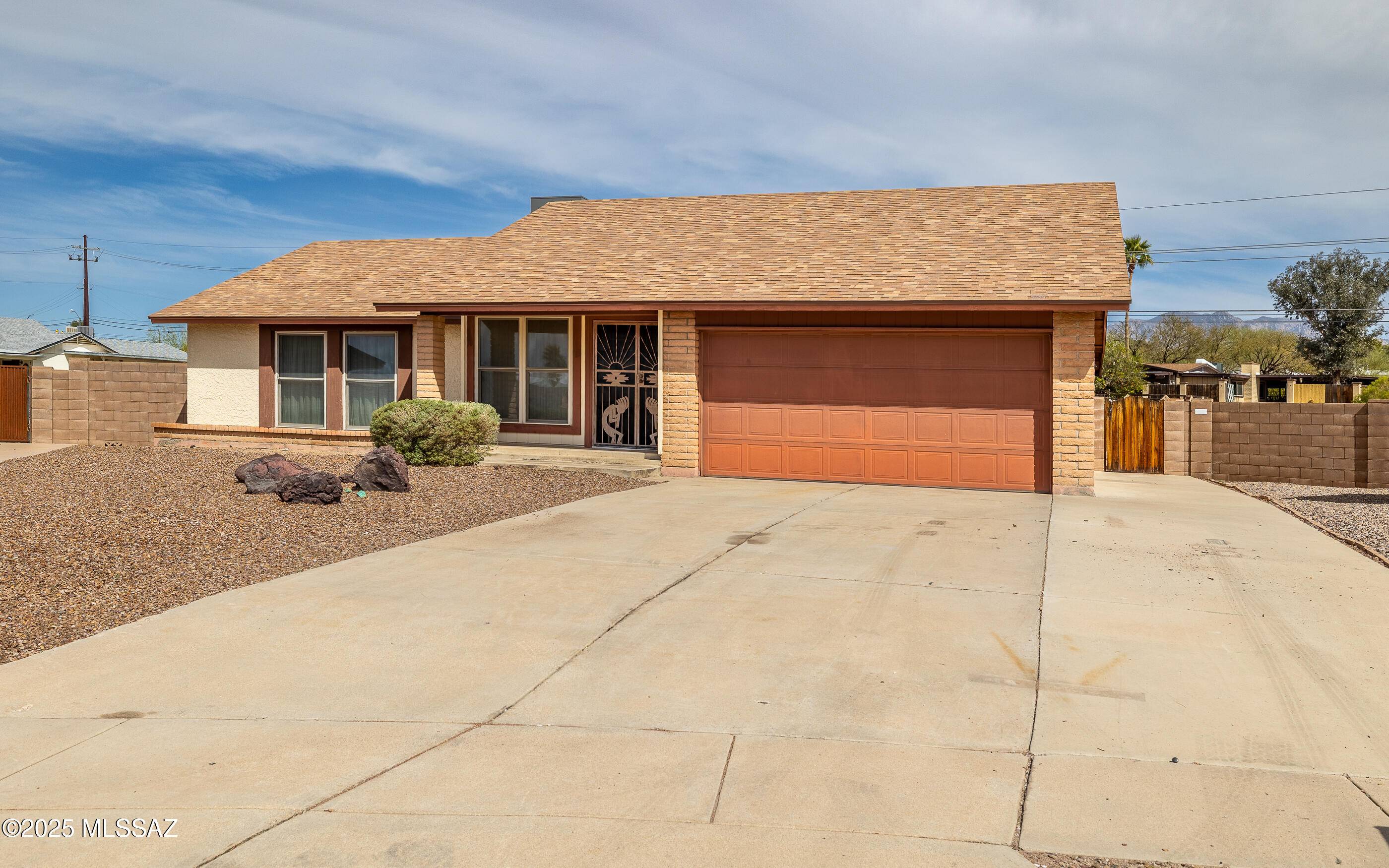 Tucson, AZ 85741,6270 N Thyme Place