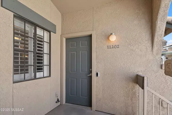 101 S Players Club Drive #11202, Tucson, AZ 85745