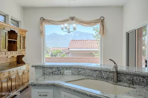 Oro Valley, AZ 85755,2090 E Buster Mountain Drive