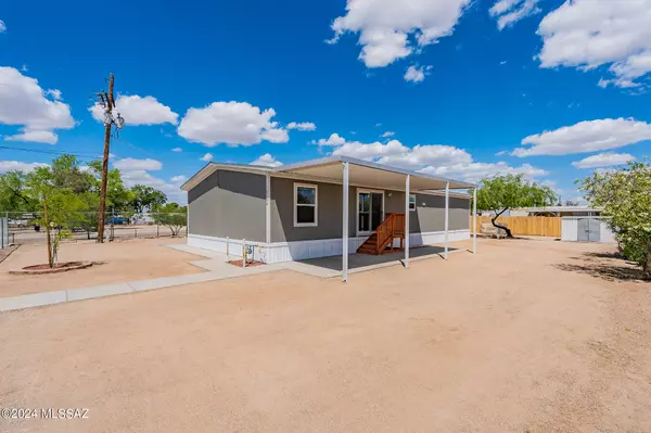 5140 N Shannon Road, Tucson, AZ 85705