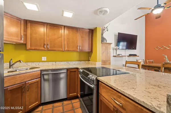 Tucson, AZ 85750,5352 N Calle Del Rocio