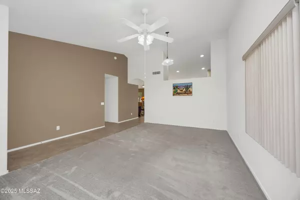 Tucson, AZ 85739,63606 E Desert Peak Drive