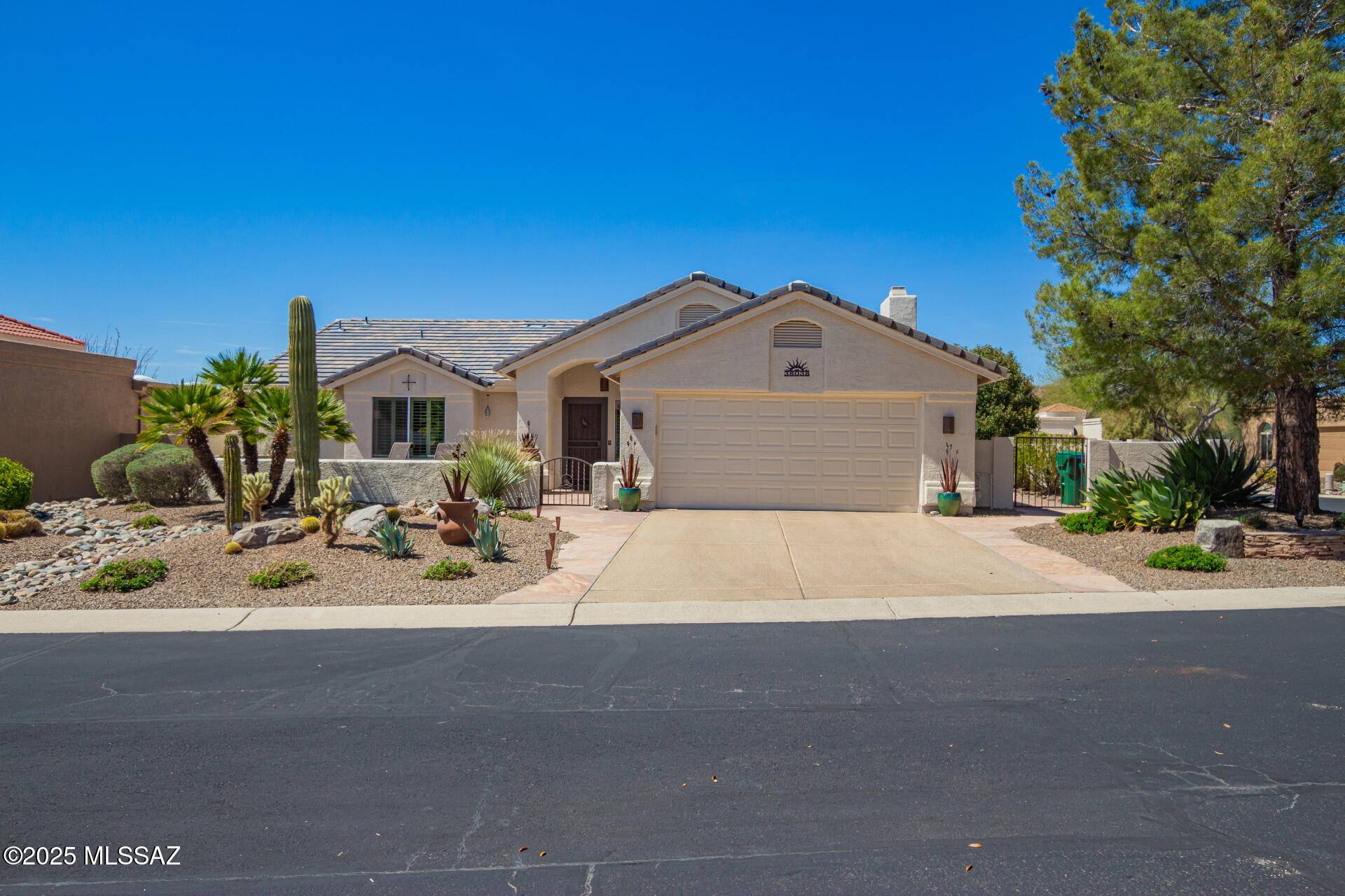 Saddlebrooke, AZ 85739,38038 S Desert Star Drive