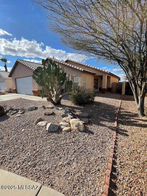 7070 W Hunnington Drive, Tucson, AZ 85743