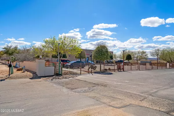 Tucson, AZ 85739,16725 N Oracle Road