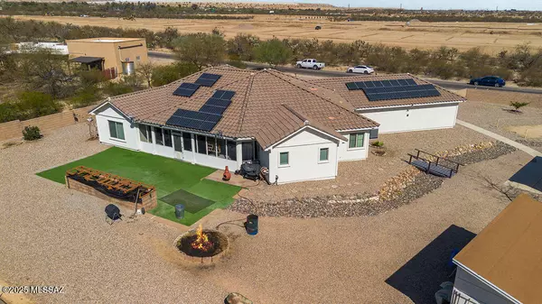 Green Valley, AZ 85614,725 Calle De Julio