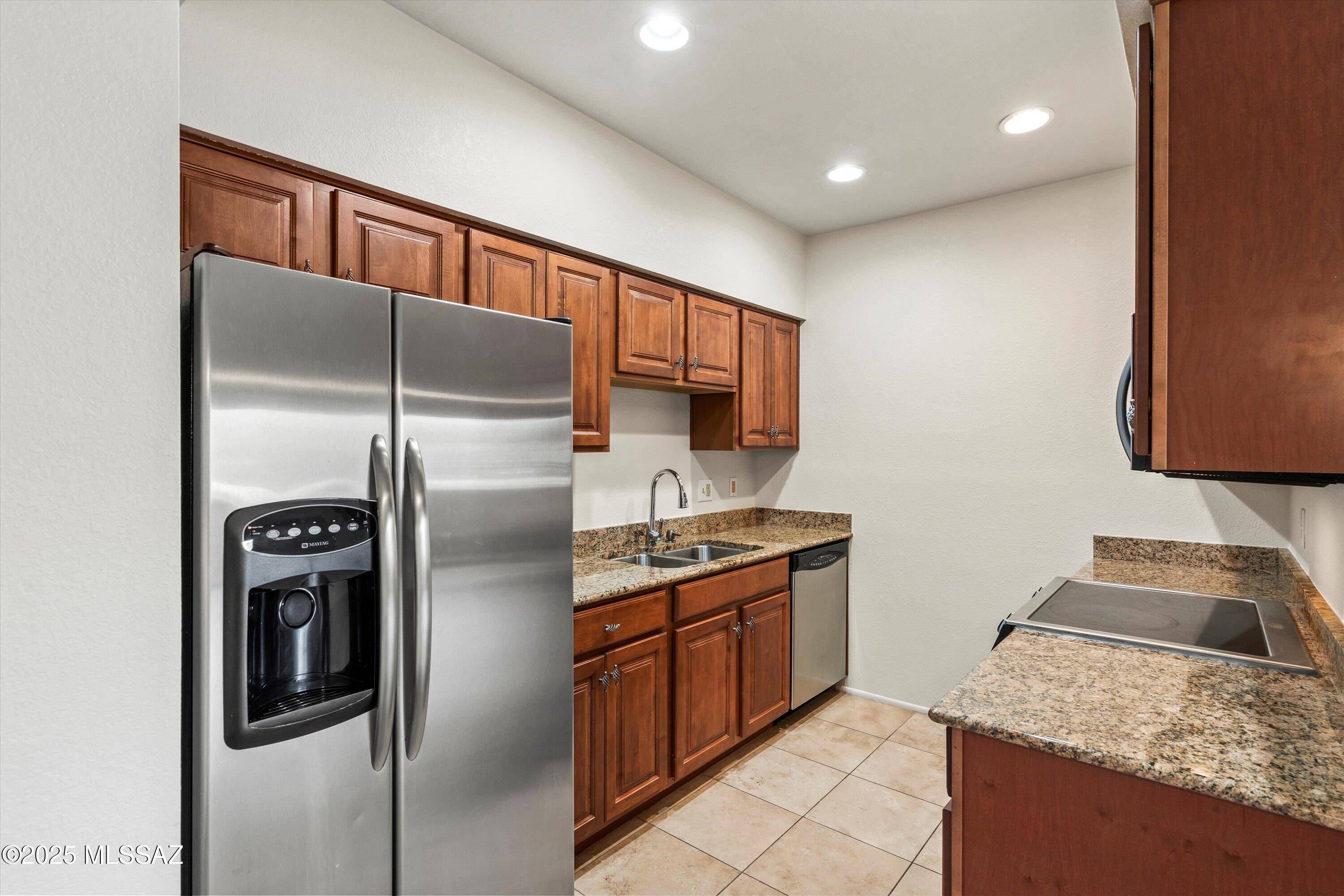 Tucson, AZ 85718,5500 N Valley View Road #219