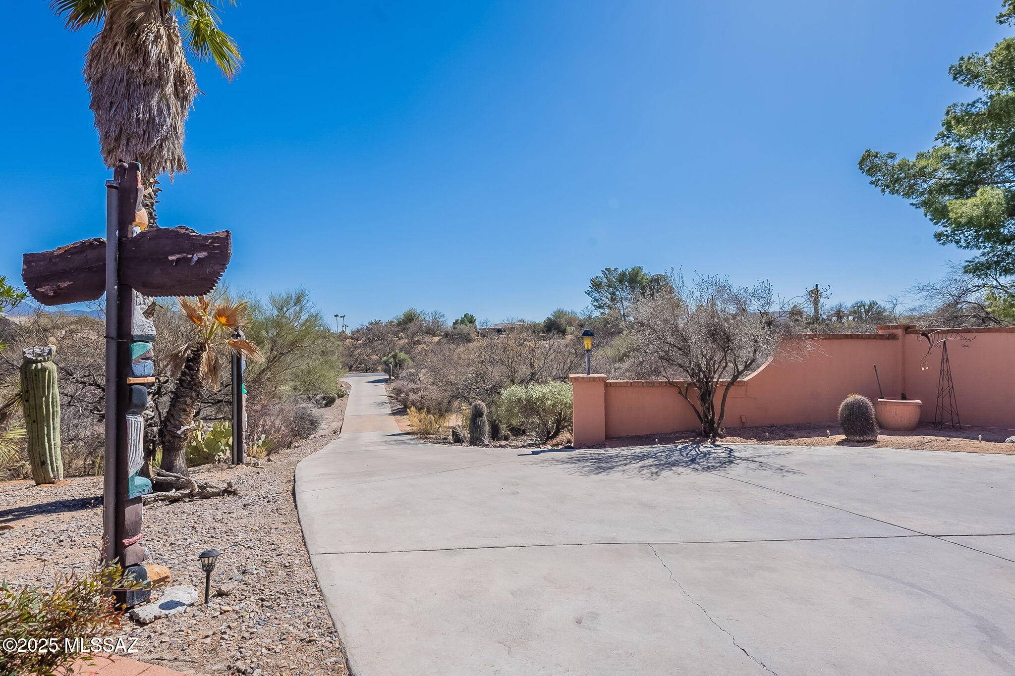 Green Valley, AZ 85622,351 W Calle Lecho