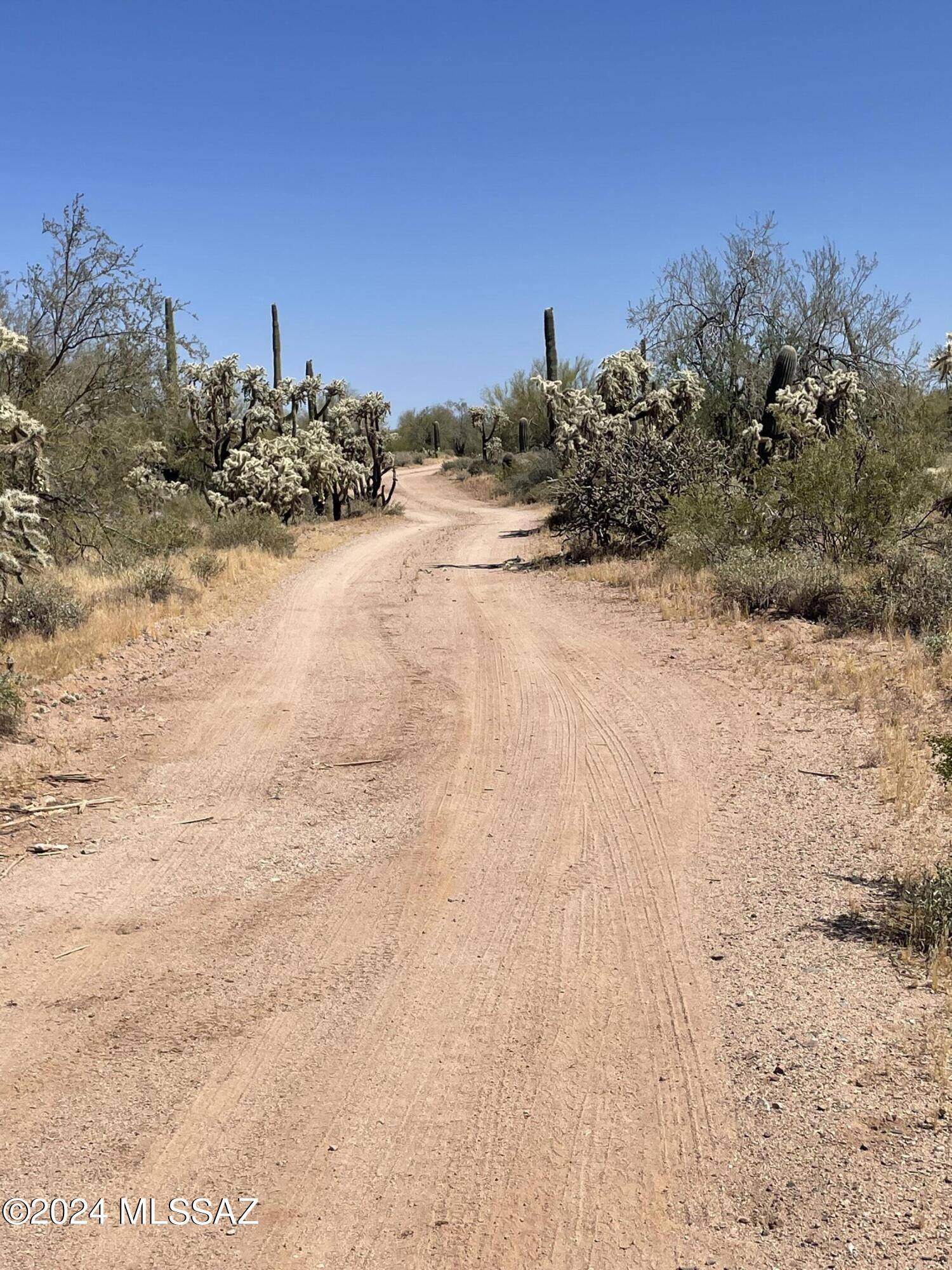unassigned E Park Link Drive, Marana, AZ 85658