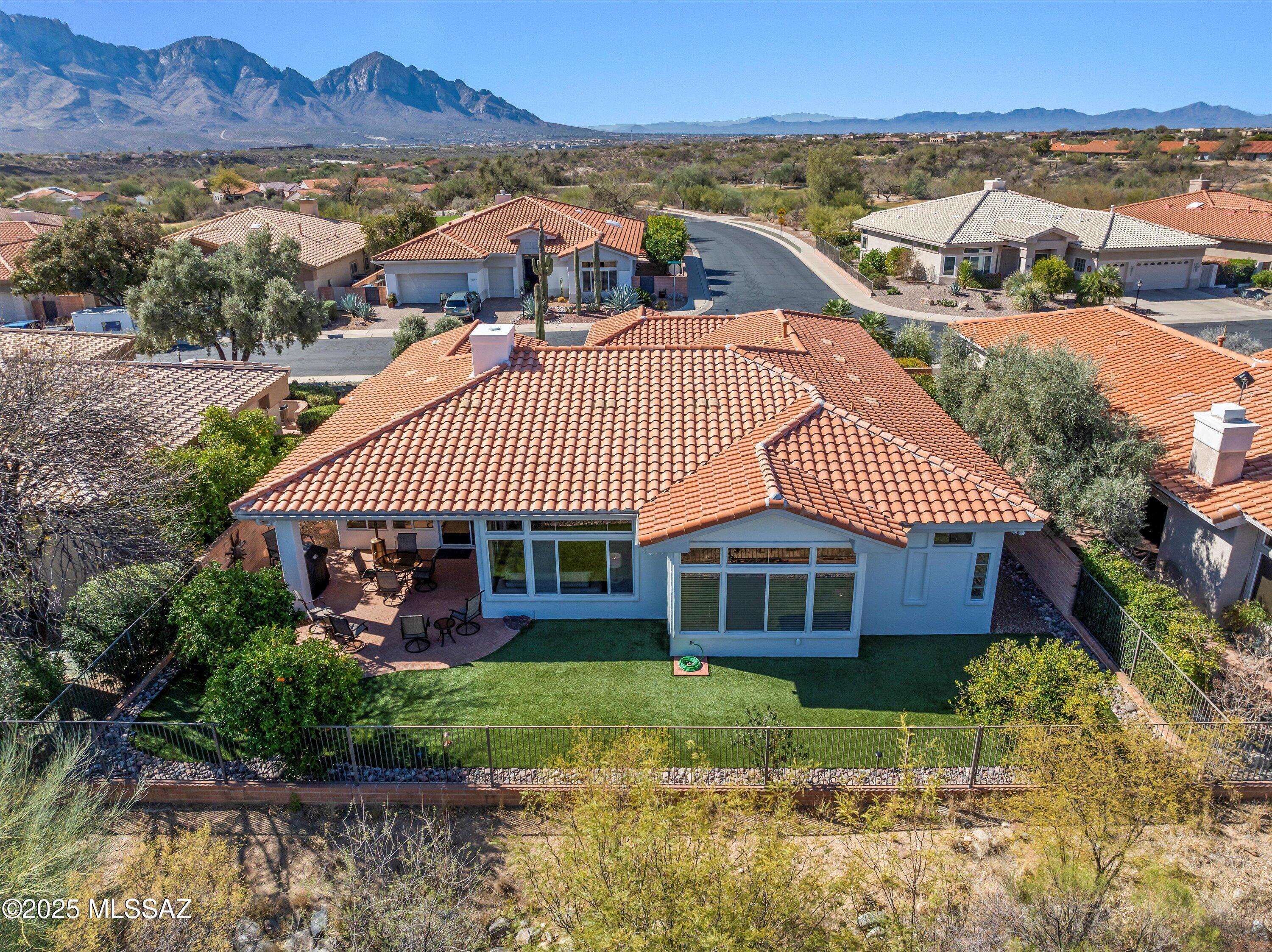 Oro Valley, AZ 85755,1857 E Somnolent Way