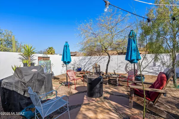 Tucson, AZ 85719,2048 E Hawthorne Street