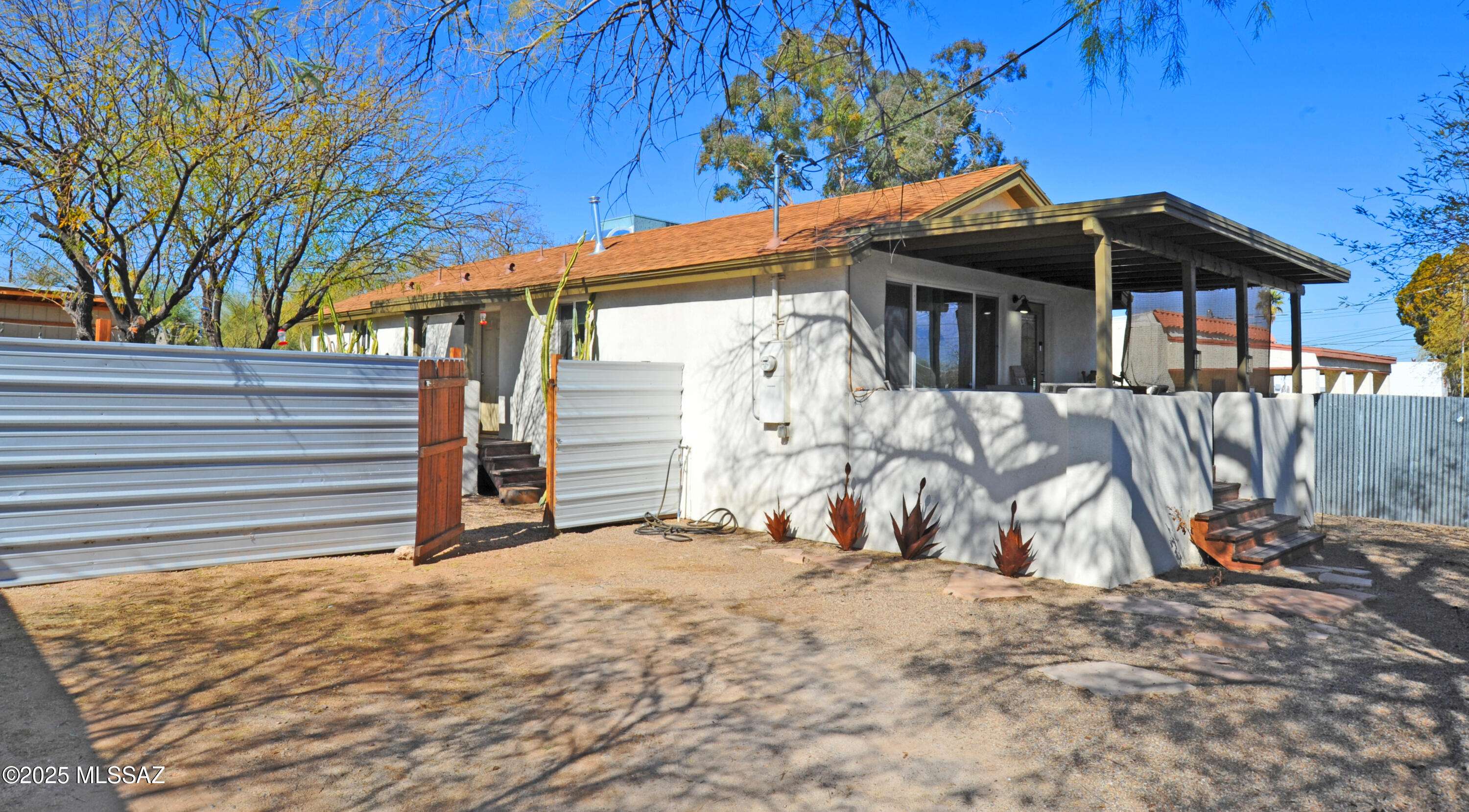 Tucson, AZ 85705,2915 N Estrella Avenue