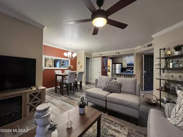 Tucson, AZ 85750,5751 N Kolb Road ## 26101